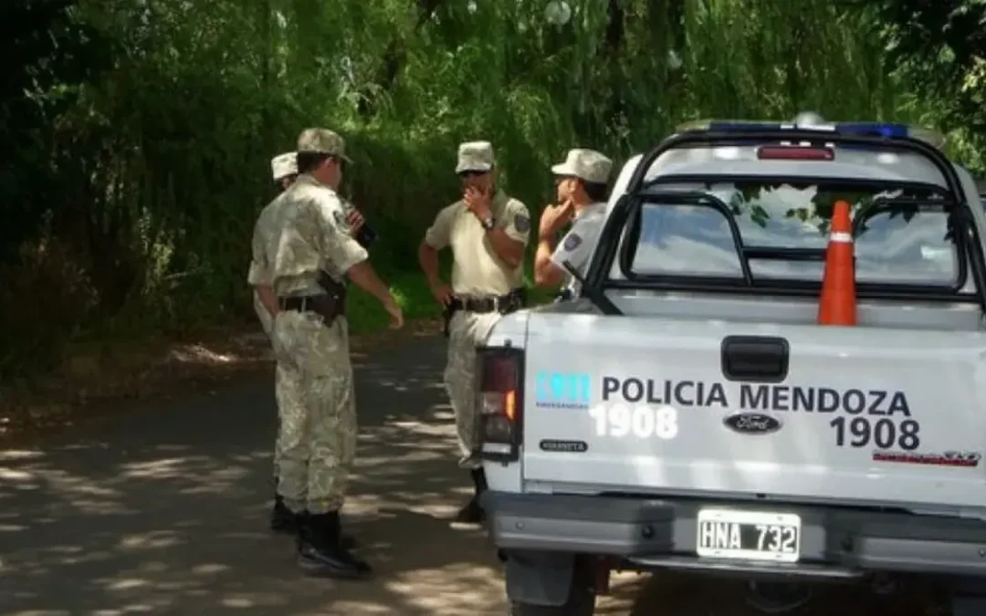 Abigeato en La Llave: cortaron los alambres y faenaron dos burros