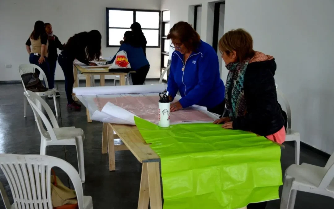 El Polo Textil abre nuevas capacitaciones y refuerza su impacto en la comunidad