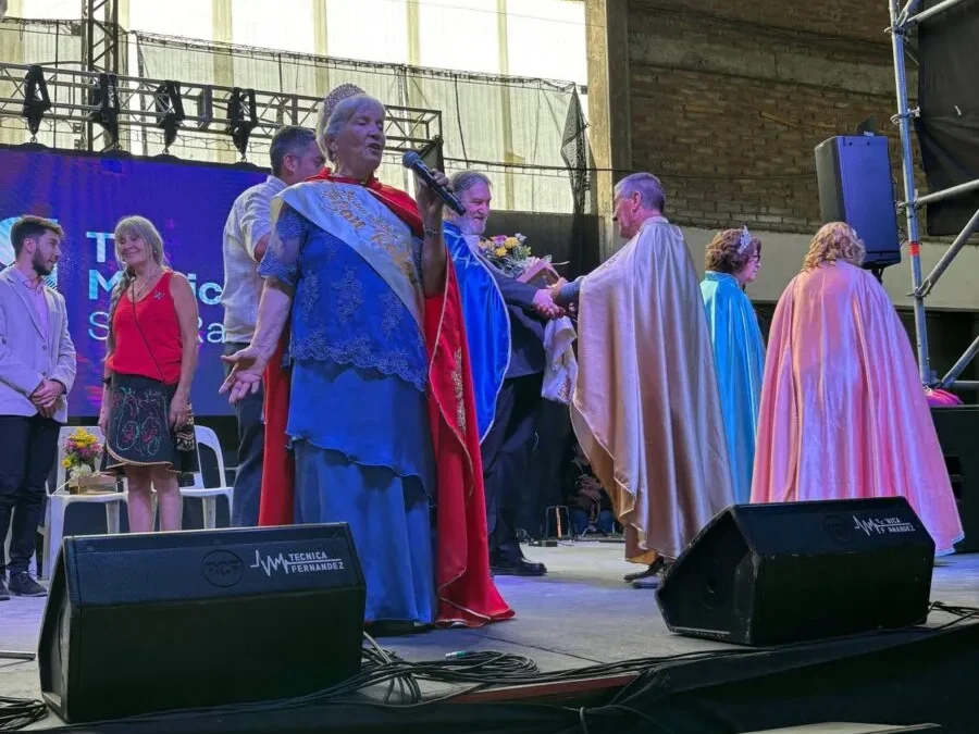 Nilda Olivares y Eduardo Cruzate los nuevos reina y rey del adulto mayor de San Rafael