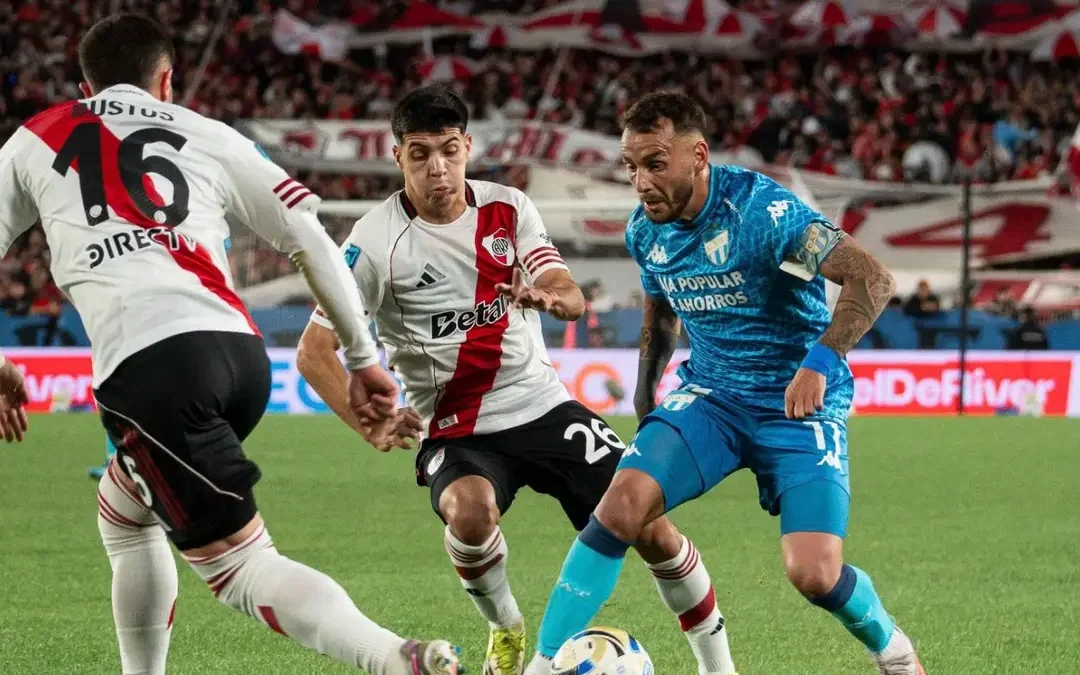 Liga Profesional: River cayó sorpresivamente ante Atlético Tucumán en el cierre de la primera fase