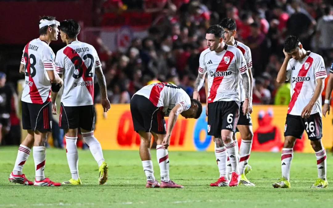 Liga Profesional: River volvió a jugar mal y perdió ante Argentinos Jrs en La Paternal