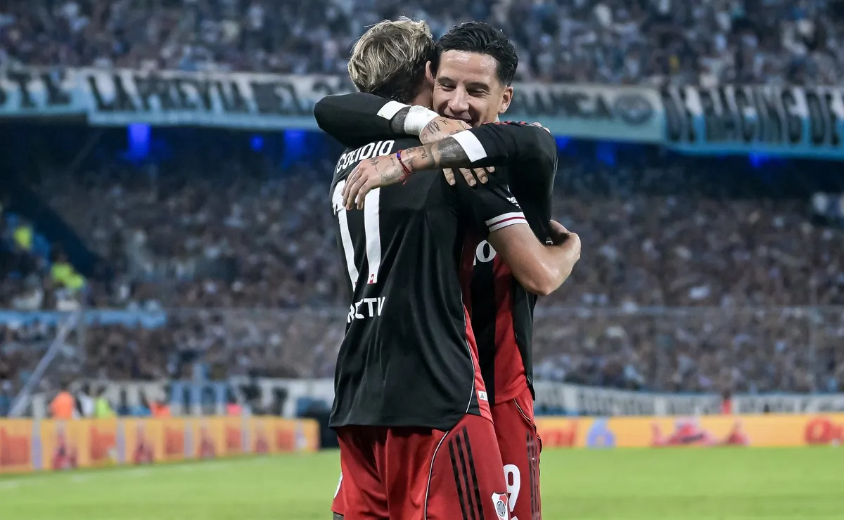 Los goles del «Millonario» fueron convertidos por Colidio y Driussi.