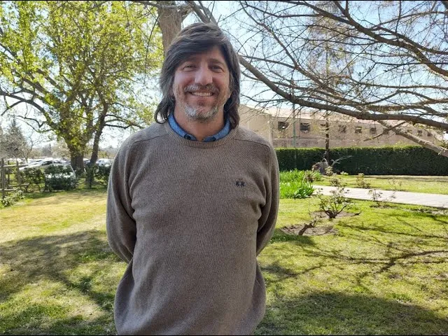 Sebastián Lafalla, de la Asociación de Frutos Secos de Mendoza, analizó en LV18 el potencial del sector y advirtió sobre los costos y los tiempos que implica la reconversión productiva. Sebastián Lafalla, de la Asociación de Frutos Secos de Mendoza, analizó en LV18 el potencial del sector y advirtió sobre los costos y los tiempos que implica la reconversión productiva.