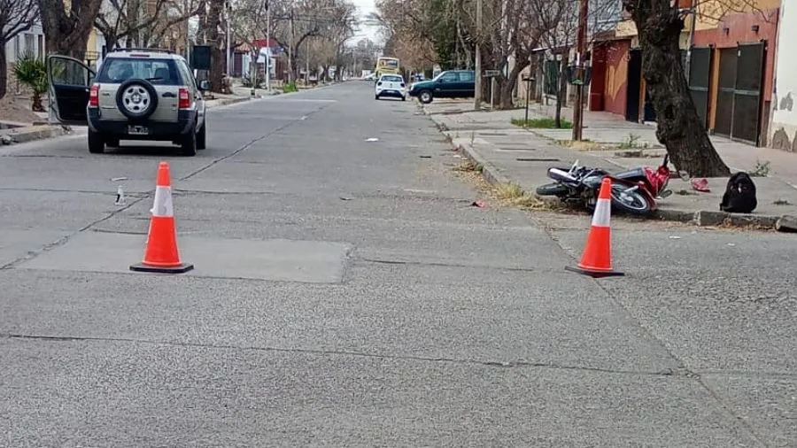 Siniestro vial en la esquina de Buenos Aires y San Juan