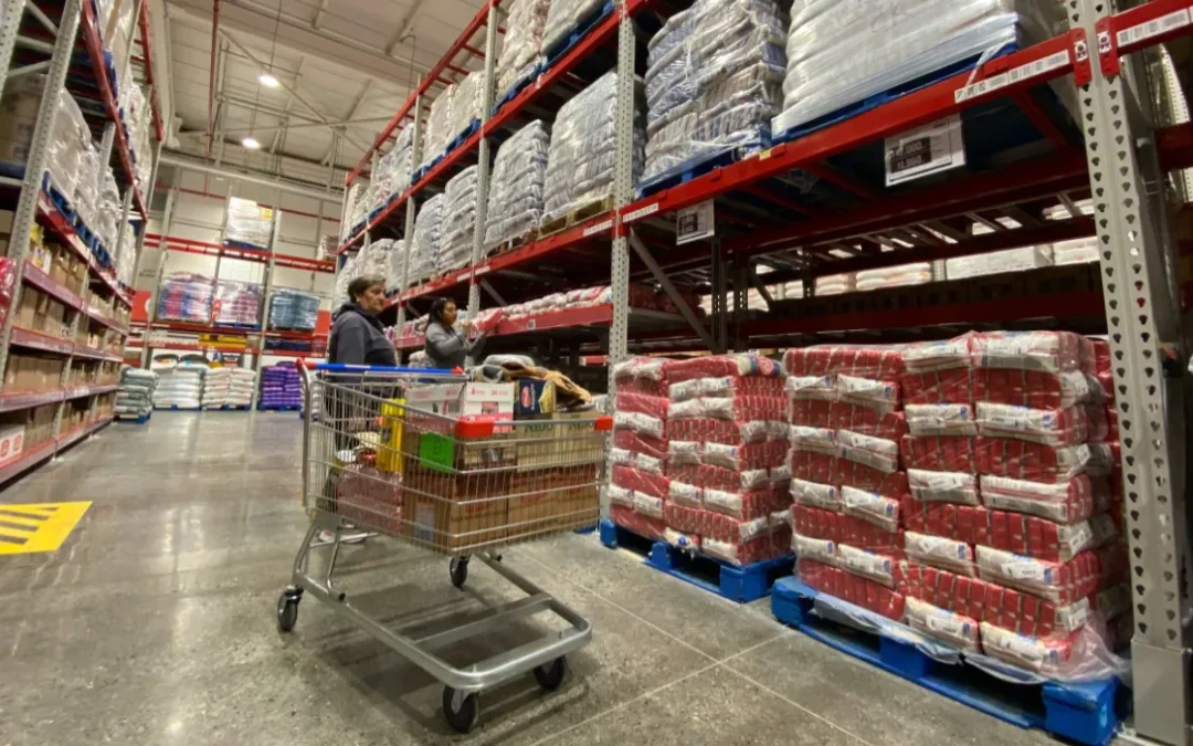 Fuerte caída del consumo: ventas en supermercados se desplomaron 6,3% en febrero