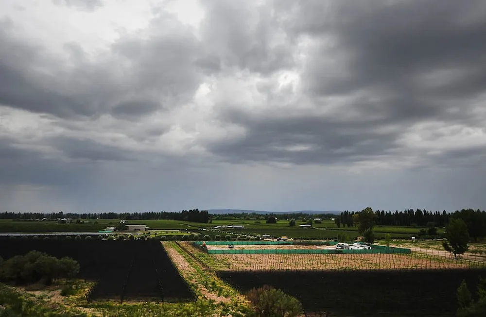 Horizonte con nubosidad variable en el sur mendocino. Horizonte con nubosidad variable en el sur mendocino.