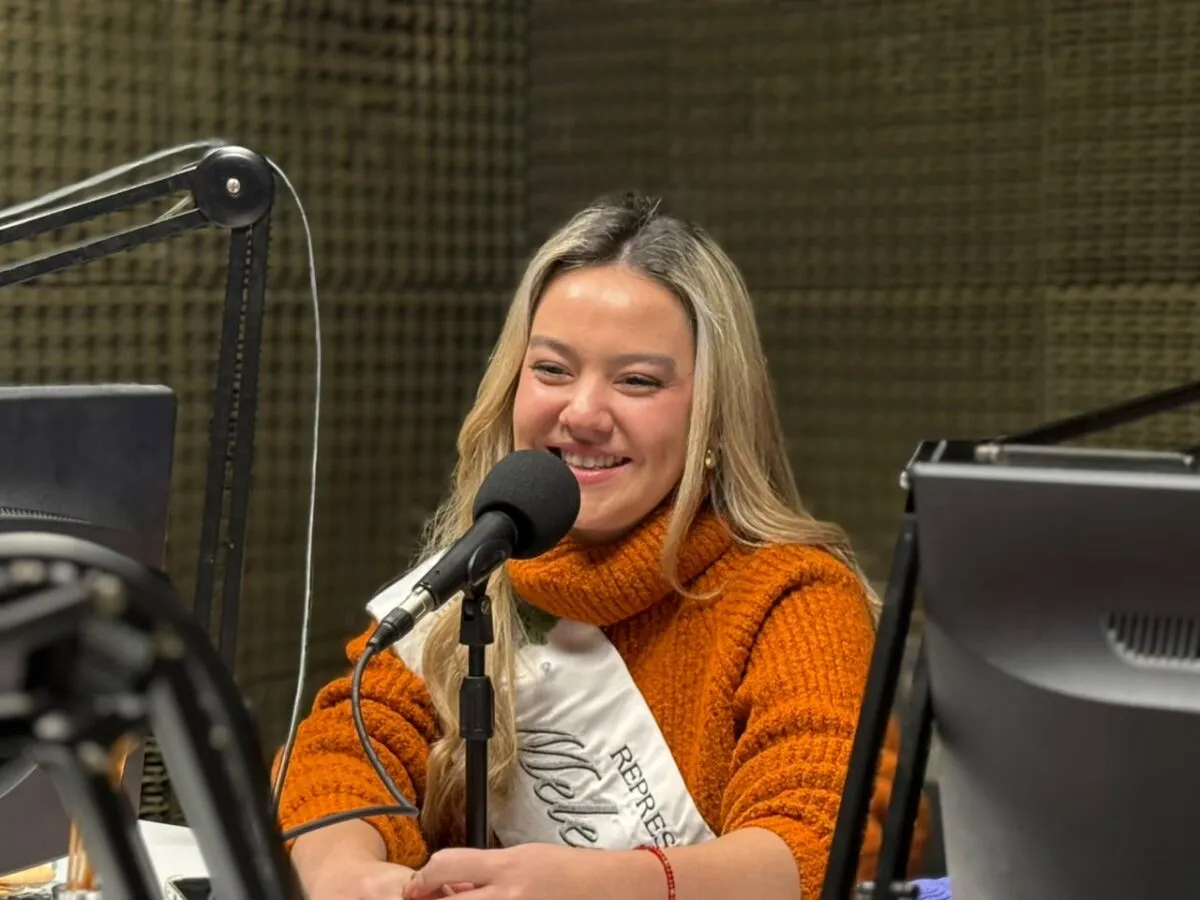 Valentina Fenoy Guizzardi, reina de la Melesca de San Rafael, acompaña una iniciativa solidaria que busca recorrer distritos y llevar alegría a las infancias más alejadas.