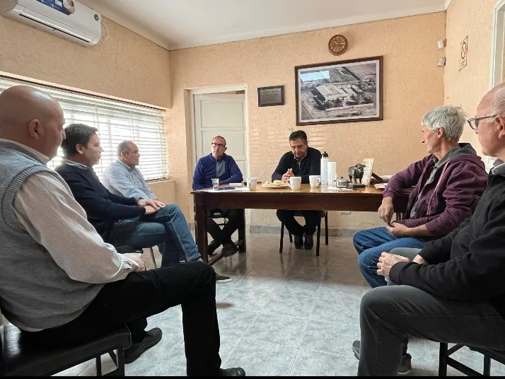 Mauricio Sat y la crisis vitivinícola: el senador reclamó medidas para mejorar la rentabilidad de los productores de Mendoza.