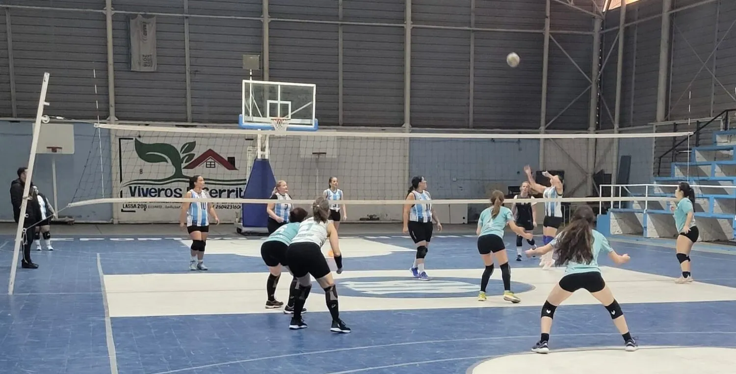 La Asociación Sureña de Vóley disputó una nueva fecha de su torneo de Primera División.